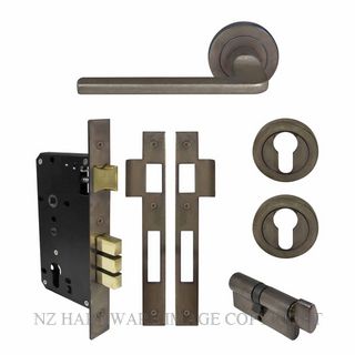 WINDSOR 8219 NB CHALET 52MM ROUND ROSE E85 LOCKSET NATURAL BRONZE
