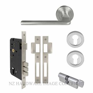 WINDSOR 8219 SC CHALET 52MM ROUND ROSE E85 LOCKSET SATIN CHROME
