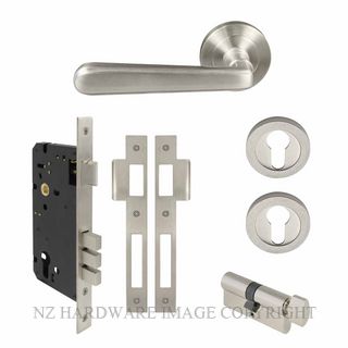 WINDSOR 8239 BN VILLA 52MM ROUND ROSE E85 EURO LOCKSET BRUSHED NICKEL