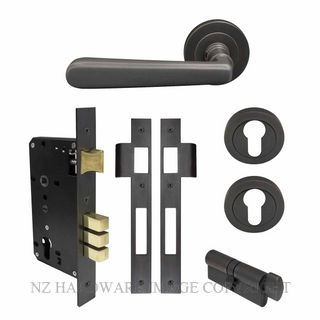 WINDSOR 8239 DRB VILLA 52MM ROUND ROSE E85 EURO LOCKSET DARK ROMAN BRASS