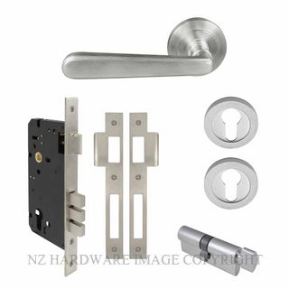 WINDSOR 8239 SC VILLA 52MM ROUND ROSE E85 EURO LOCKSET SATIN CHROME