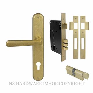 WINDSOR 8292 RLB VILLA OVAL LONGPLATE E85 LOCKSET RUMBLED BRASS