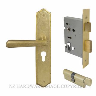 WINDSOR 8295 RLB VILLA TRADITIONAL LONGPLATE E48 LOCKSET RUMBLED BRASS