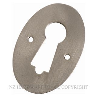 TRADCO 1176 SC PRESSED ESCUTCHEON SB SATIN CHROME