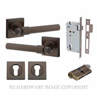 IVER 21201KENTR60KK HELSINKI KEY-KEY ENTRANCE LOCK KITSET SQUARE ROSE SIGNATURE BRASS