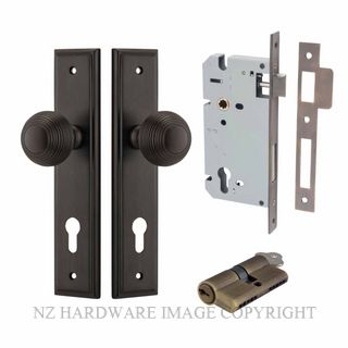 IVER 10842KENTR60KK GUILDFORD KEY-KEY ENTRANCE LOCK KITSET STEPPED PLATE SIGNATURE BRASS