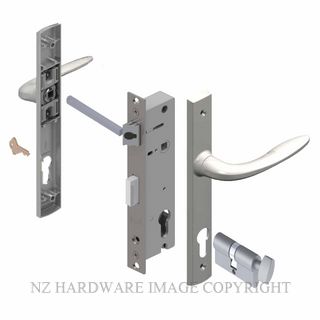 YALE PL82202L1SC PALLADIUM 30MM 2PT 13MM KEY-TURN LOCKSET SATIN CHROME