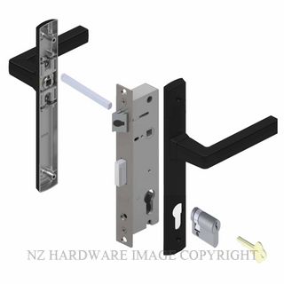 YALE PL8220329B PALLADIUM 30MM 2PT 13MM INT-TURN LOCKSET MATT BLACK