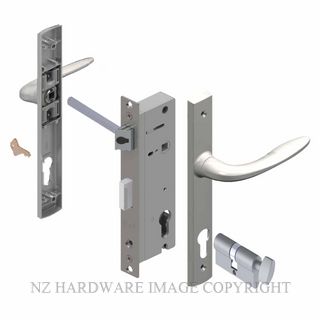 YALE PL82302L1SC PALLADIUM 40MM 2PT 13MM KEY-TURN LOCKSET SATIN CHROME