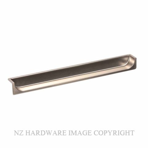 KATALOG VF0094 HIDE RECESSED PULL BRUSHED NICKEL