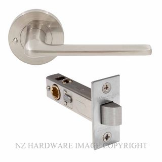 WINDSOR 9061-BN FUTURA SOLAR INTEGRATED PRIVACY SET BRUSHED NICKEL