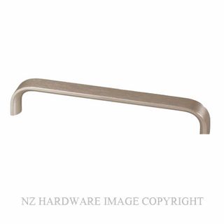 CABINET HANDLES BRUSHED NICKEL