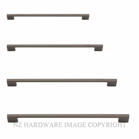 IVER 0518 - 0521 CALI CABINET HANDLES SIGNATURE BRASS