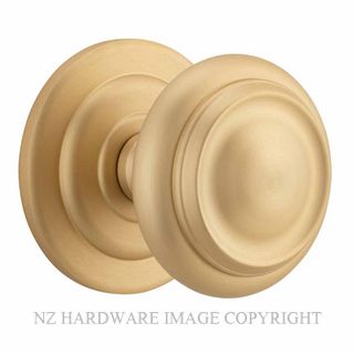 IVER 4502 SARLAT FIXED DOOR KNOB BRUSHED BRASS