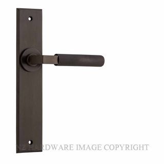 IVER 10796 BRUNSWICK CHAMFERED PASSAGE FURNITURE SIGNATURE BRASS