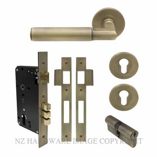 WINDSOR 8470 RB NIDO LUMINA PLAIN ROUND ROSE ENTRANCE SET K/K ROMAN BRASS