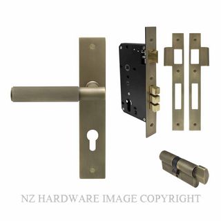 WINDSOR 8486 RB NIDO VERGE LINEAR KNURL LONG PLATE ENTRANCE SET ROMAN BRASS