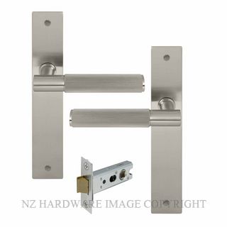 WINDSOR 8487 BN NIDO VERGE LINEAR KNURL PASSAGE SET BRUSHED NICKEL