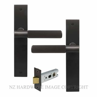 WINDSOR 8487M-DRB NIDO VERGE LINEAR KNURL LONG PLATE LATCH MAGNETIC DARK ROMAN BRASS
