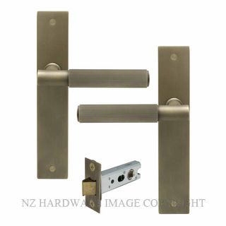WINDSOR 8487M-RB NIDO VERGE LINEAR KNURL LONG PLATE LATCH MAGNETIC ROMAN BRASS