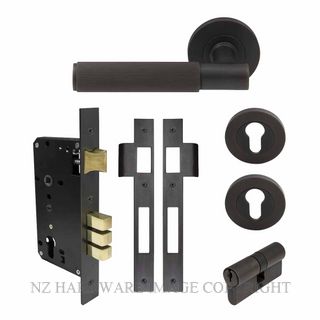 WINDSOR 8489 DRB NIDO VERGE LINEAR KNURL ROUND ROSE ENTRANCE SET K/K DARK ROMAN BRASS