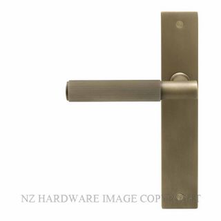 WINDSOR 8483 RB NIDO VERGE LINEAR KNURL LEVER ON PLAIN PLATE SET ROMAN BRASS
