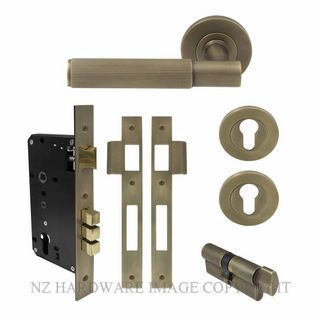 WINDSOR 8484 RB NIDO VERGE LINEAR KNURL ROUND ROSE ENTRANCE SET ROMAN BRASS