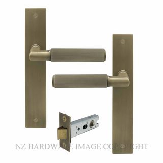 WINDSOR 8497 RB NIDO LUMINA LINEAR KNURL LONG PLATE PASSAGE SET ROMAN BRASS