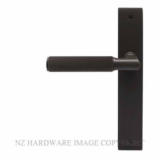 WINDSOR 8493 DRB NIDO LUMINA LINEAR KNURL LEVER ON PLAIN PLATE SET DARK ROMAN BRASS