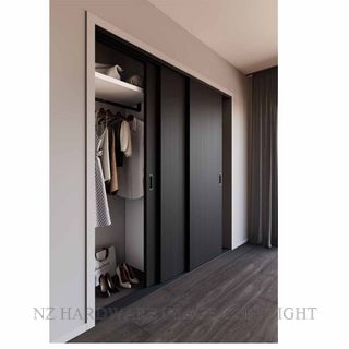 BRIO SFHWT50-24/3BA WARDROBE ROLL TRIPLE 50 3 DOOR KIT 2.4M MATT BLACK