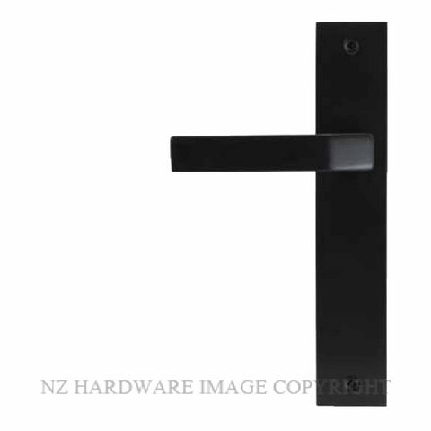 WINDSOR QUBE ELITE LEVER ON PLATE HANDLES MATT BLACK