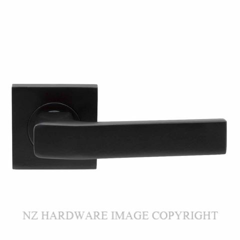 WINDSOR QUBE ELITE LEVER ON ROSE MATT BLACK