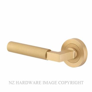 IVER IV0453 BERLIN HALF SET LH OPERATING BRUSHED BRASS