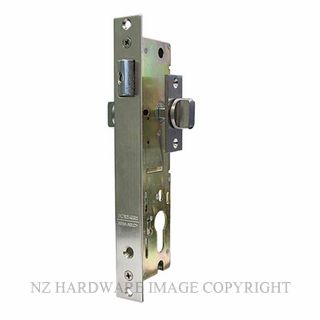 YALE P84146SC POOL GATE LATCH SATIN CHROME