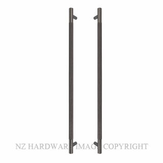 WINDSOR 8356-GN DIAMOND KNURL PULL HANDLES (B-B) 600MM GRAPHITE NICKEL