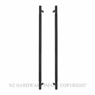 WINDSOR 8357-BLK LINEAR KNURL PULL HANDLES (B-B) 600MM MATT BLACK