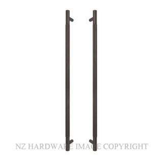 WINDSOR 8357-DRB LINEAR KNURL PULL HANDLES (B-B) 600MM DARK ROMAN BRASS