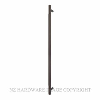 WINDSOR 8357-RF-DRB LINEAR KNURL PULL HANDLE (RF) 600MM DARK ROMAN BRASS