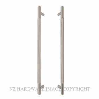WINDSOR 8353-BN DIAMOND KNURL PULL HANDLES (B-B) 450MM BRUSHED NICKEL