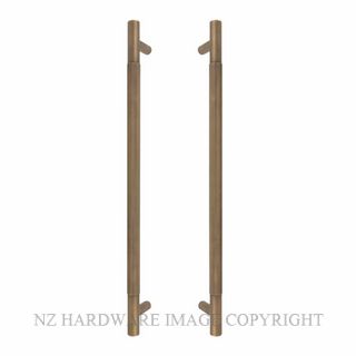 WINDSOR 8354-RB LINEAR KNURL PULL HANDLES (B-B) 450MM ROMAN BRASS