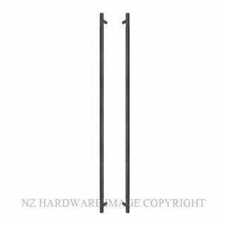 WINDSOR 8361-DRB PLAIN PULL HANDLES (B-B) 900MM DARK ROMAN BRASS