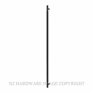 WINDSOR 8359-RF-BLK DIAMOND KNURL PULL HANDLE (RF) 900MM MATT BLACK