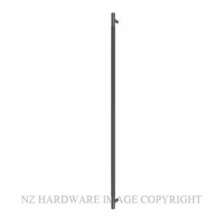 WINDSOR 8359-RF-GN DIAMOND KNURL PULL HANDLE (RF) 900MM GRAPHITE NICKEL