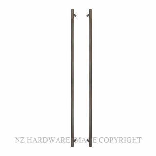 WINDSOR 8360-GN LINEAR KNURL PULL HANDLES (B-B) 900MM GRAPHITE NICKEL