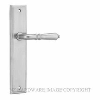 IVER 12236 SARLAT STEPPED PLATE PASSAGE HANDLE SET BRUSHED CHROME
