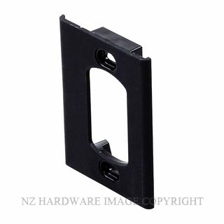 YALE P33190B ENTRANCE SET STRIKE & PKR KIT BLACK