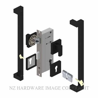YALE PTS82401/146/450B APEX SQ INDURO 50BS 2P S DC 146450 MATT BLACK