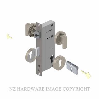 YALE PTR82401BHNI DC BN LATCHING LOCK KIT BRUSHED NICKEL