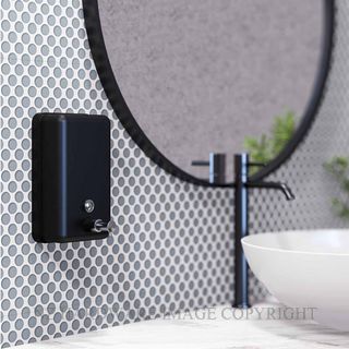 METLAM ML605AS_DESIGNER VERTICAL LIQUID SOAP DISPENSER DESIGNER BLACK