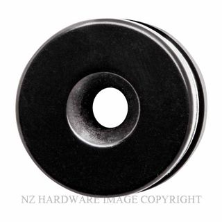 MILES NELSON 332BLK DOOR MAGNET MATT BLACK